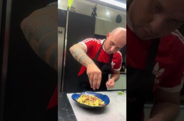 Busiate con pesto di zucchine e speck #cucinaitaliana #chef #gourmet