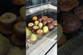 french patisserie how colorful!!! #baking  #bakery  #frenchbakery