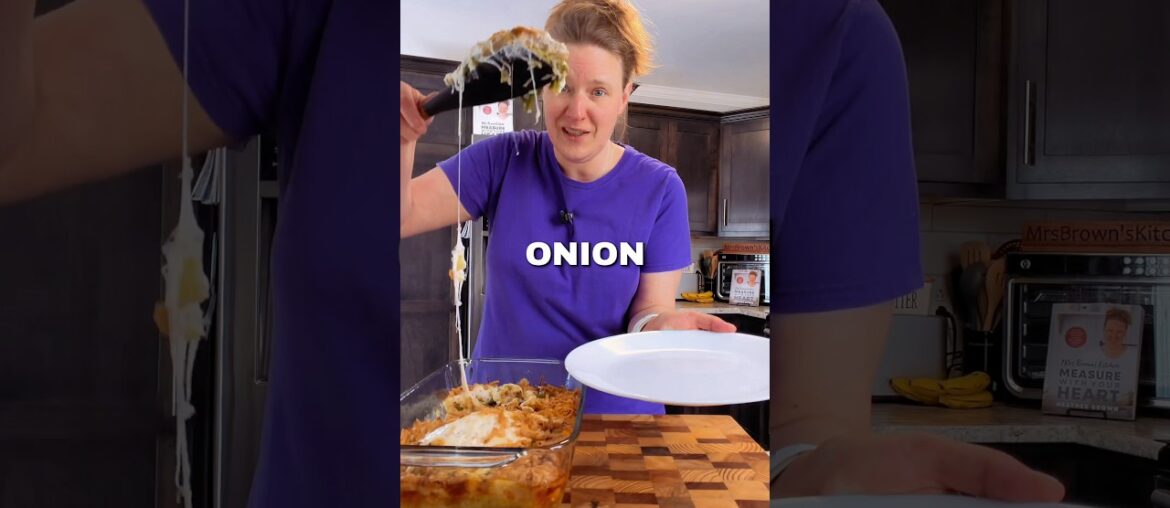 French Onion Chicken #chickenrecipe #easydinner #dinnerinspo #recipe #mrsbrownskitchen #cooking