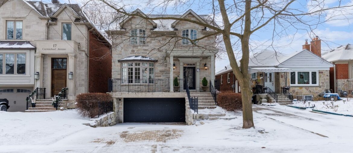 19 Carmichael Avenue, Toronto, ON