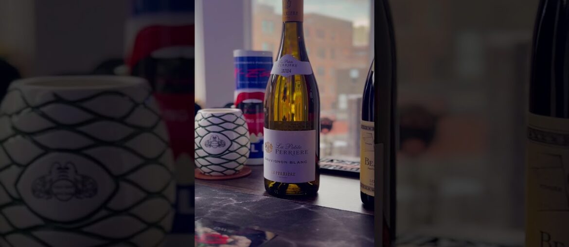 Wine & Vibe Wednesday 🇫🇷 Wine & Vibe Wednesday 🇫🇷