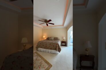 Stunning 4 bed 2.5 bath Lake House in Wauconda | NW Suburbs Chicago Real Estate