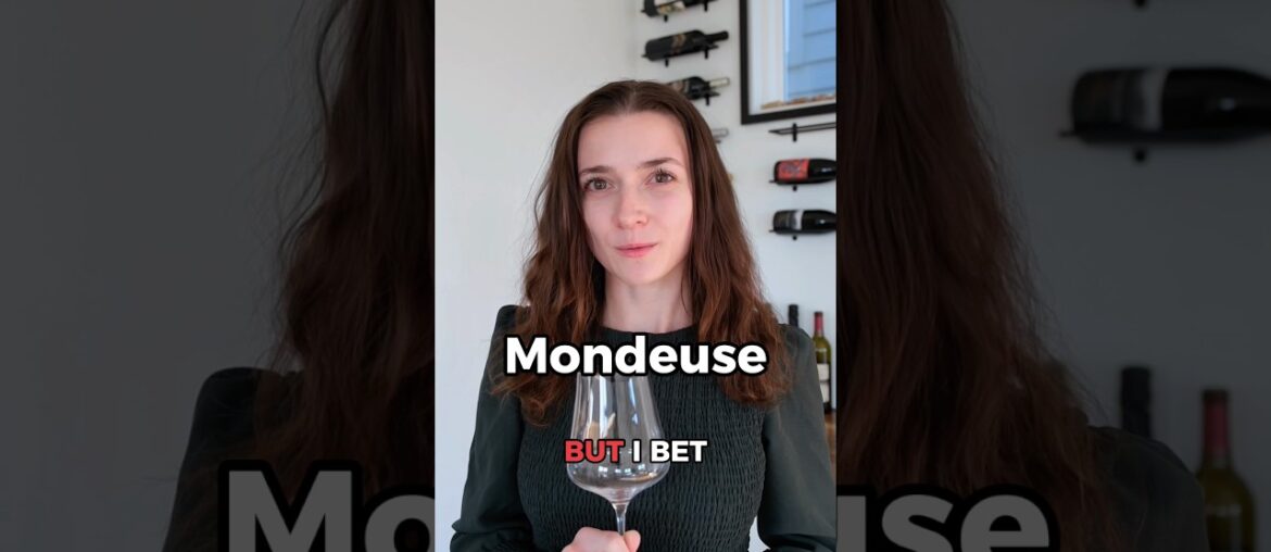 What is Mondeuse wine? It’s a relative of Syrah! #redwine #syrah #frenchwine What is Mondeuse wine? It’s a relative of Syrah! #redwine #syrah #frenchwine
