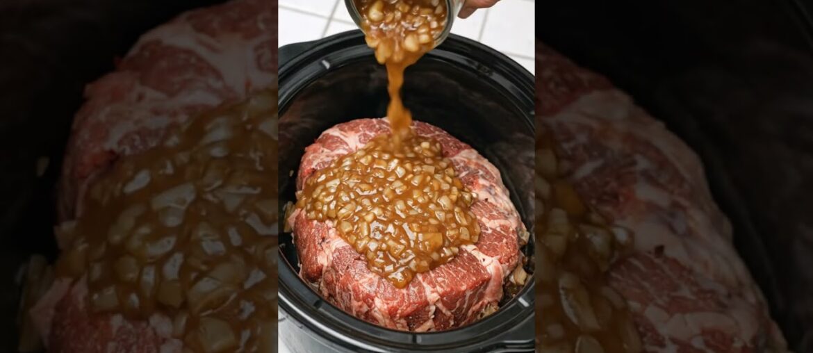 Slow Cooker French Onion Beef 🥩🧅 Slow Cooker French Onion Beef 🥩🧅