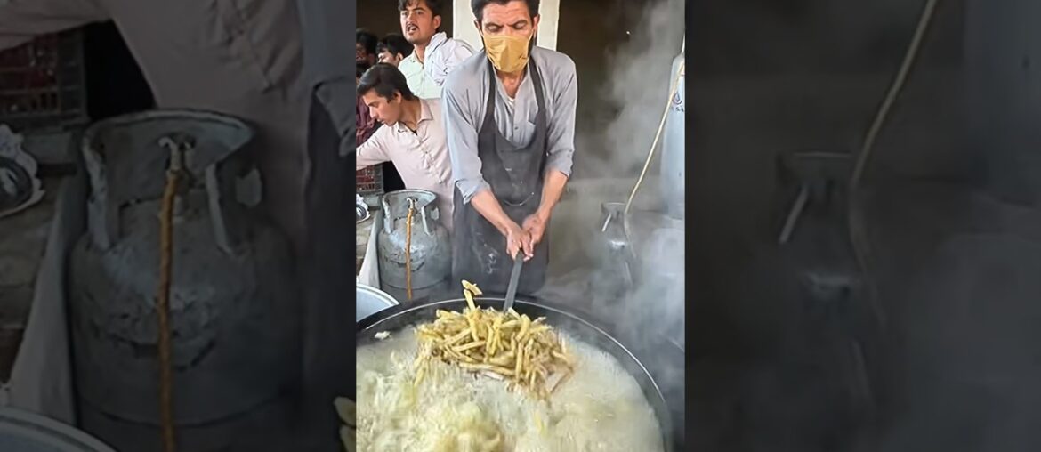 Making Crispy French Fries in Village Style 🏡🍟| Pure Desi Cooking #viralvideos #fries #foodshorts