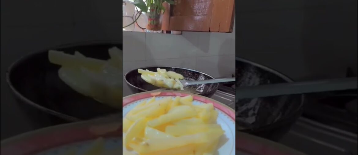 Frenchfries🍟🍟#french fries#recipe#shortvideo#shorts #video #yt#shorts#ytshortsvideo #kadamsukshal