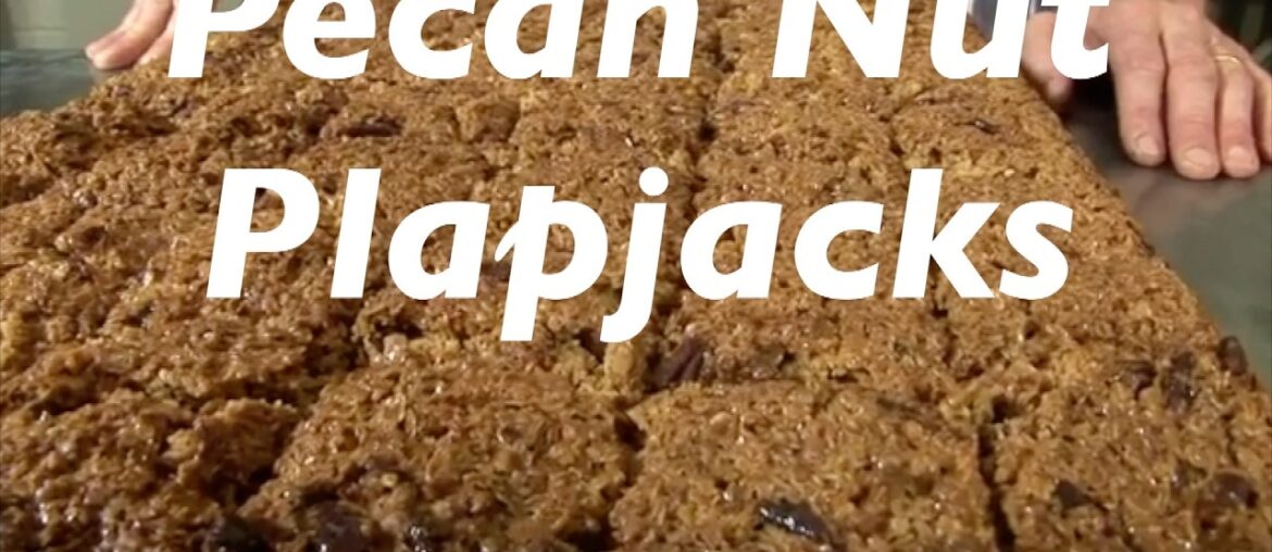 Pecan nut and Honey flapjacks Recipe” Easy Homemade” with French Julian Pecan nut and Honey flapjacks Recipe" Easy Homemade" with French Julian