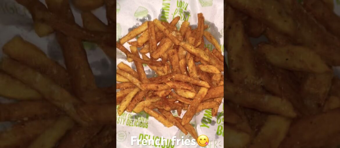 French fries. #food #cookingchannel #recipe #youtubeshorts #frenchfries #tasty #shorts #subscribe...