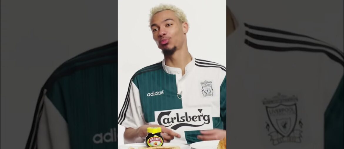 Salty English Food vs Sweet French Macaron #shorts