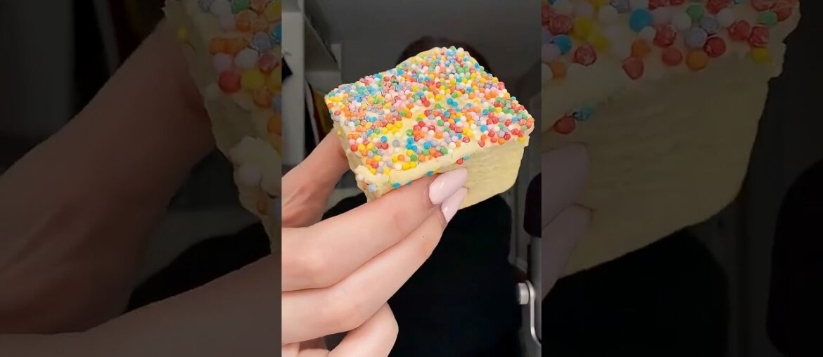 ASMR | Trying Huge Gourmet Marshmallows