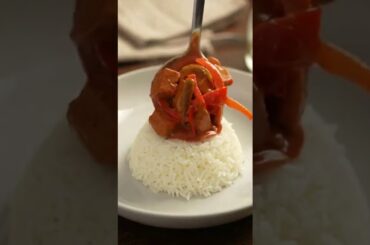 Vegetarian "Poulet" Basquaise | Hearty French Pepper Stew Recipe (Vegan Option)#MediterraneanDiet