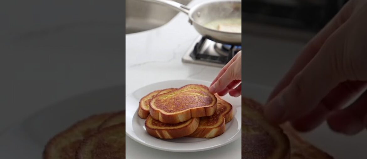 French Toast 🍞🥚 #frenchtoast #breakfast #easyrecipe #food