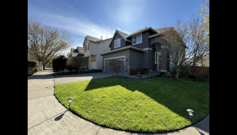 House For Rent: 2103 SE 48th Ave Hillsboro, OR 97123