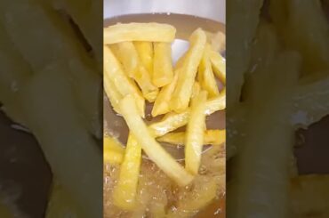 Crispy French Fries at Home 🍟 | Perfect Crunchy Fries Recipe #shorts
