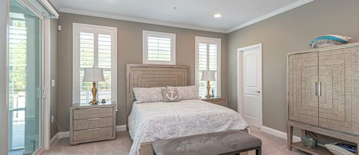 Welcome to 10214 Battle Colors Lane in Glen Riddle