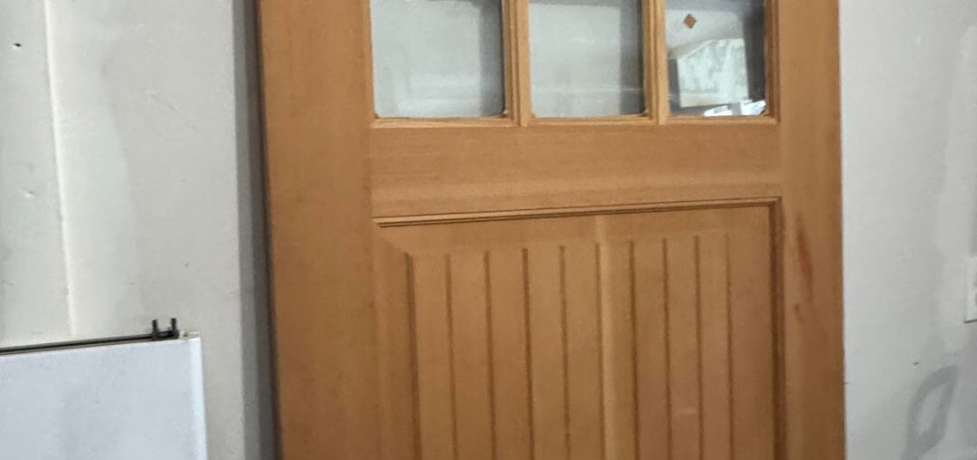 What color door stain?