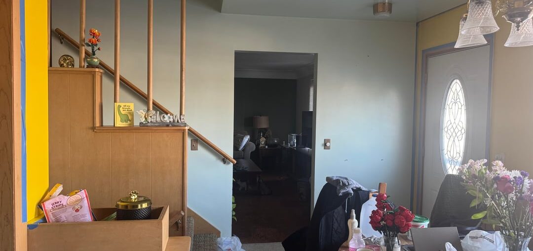 What color would you paint these walls? What color would you paint these walls?