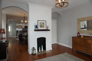 Help me style non working fireplace!