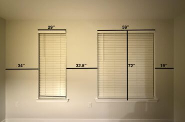 How to choose curtains for differently-sized windows?