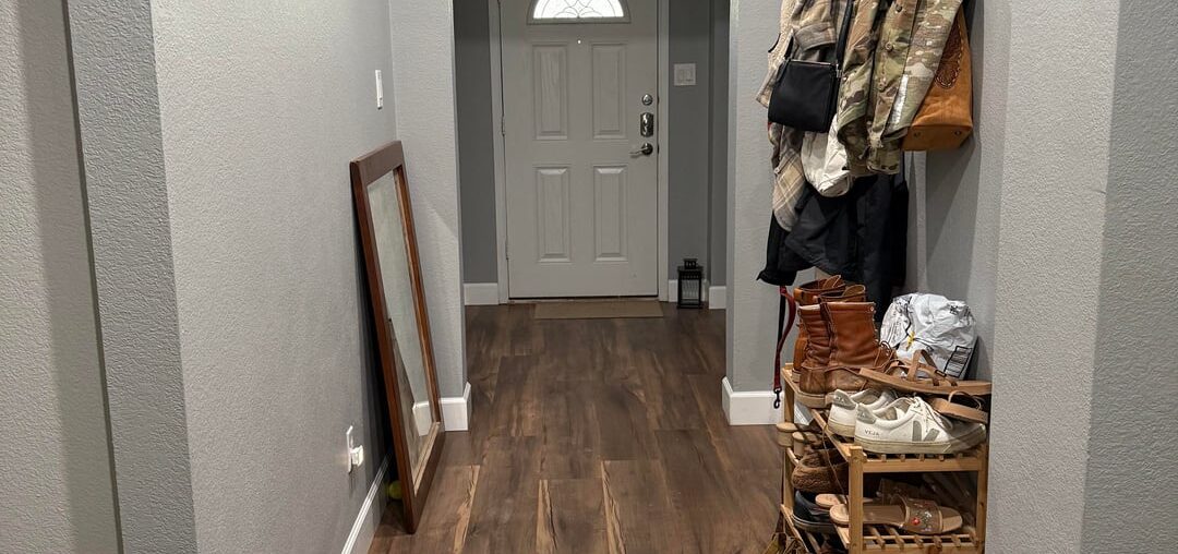 Help me design this entry hallway!