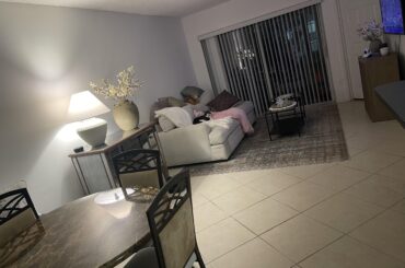 How can I divide my living room?