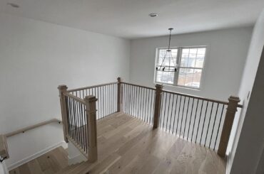 Need help w/ 2d Floor Landing