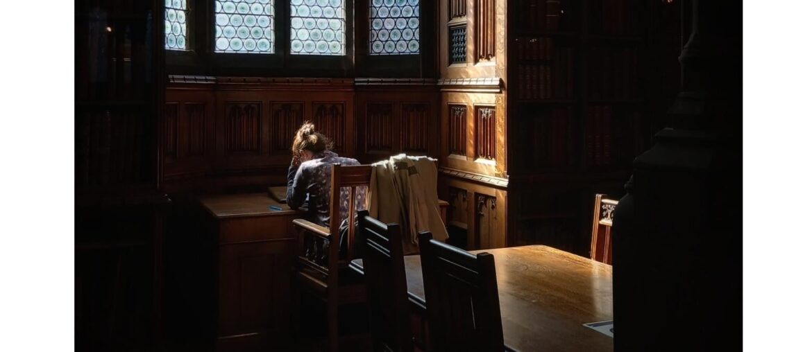 John Ryland Library [1560 x 2000]