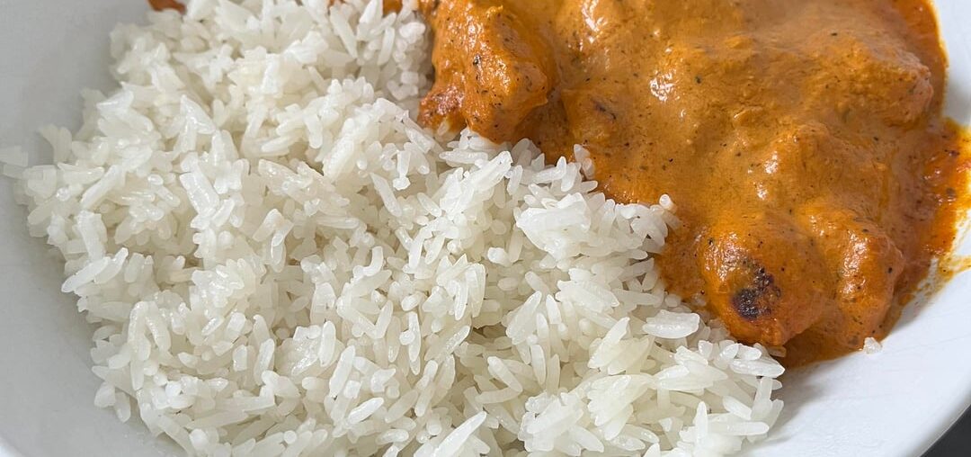 Poulet tikka masala et naan au fromage