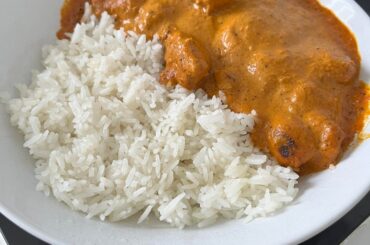 Poulet tikka masala et naan au fromage
