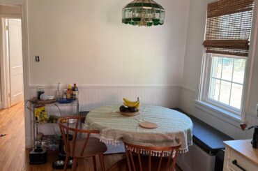 Need help with breakfast nook