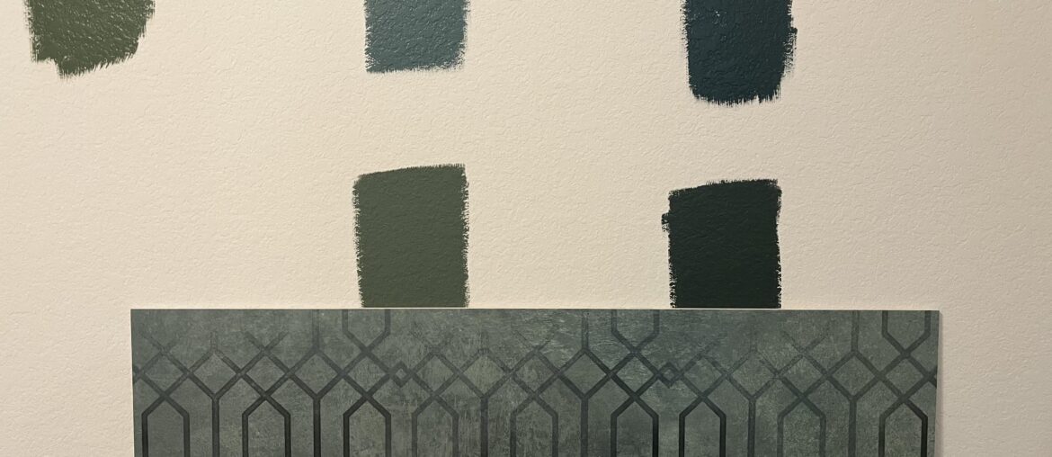 Please help me choose the paint color for this tile!