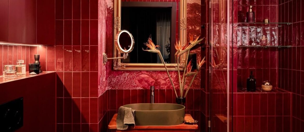 Bathroom of an apartment in Legnica, Poland. [1439x1919]