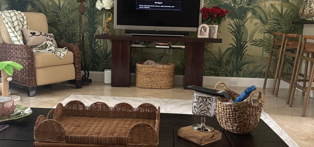 Wallpaper mural thoughts