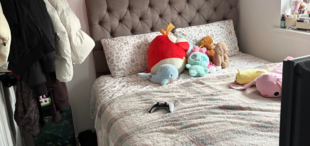 Our room needs HELP Our room needs HELP