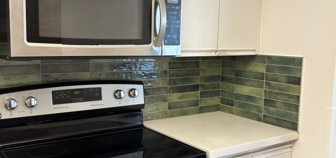 Advice on choosing a paint color for kitchen cabinets Advice on choosing a paint color for kitchen cabinets