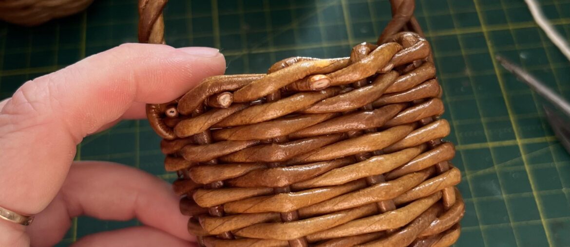 How would you use this tiny baskets ? Ideas ?