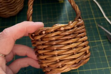 How would you use this tiny baskets ? Ideas ?
