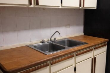 Hate this kitchen. What would you do w low budget?