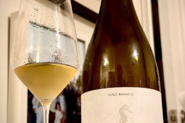 An Albariño to convert your craft beer friends 😉.