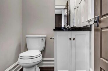 Bathroom paint and wallpaper. Red?