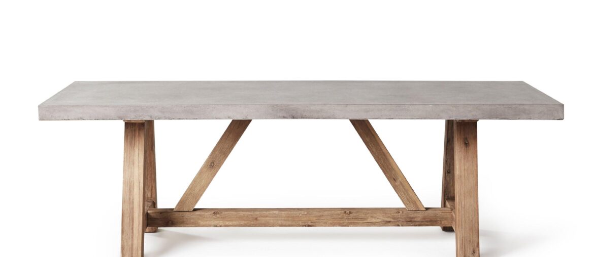 Can this table work for indoor dining room?