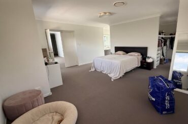 Any ideas for my weird shaped empty bedroom?