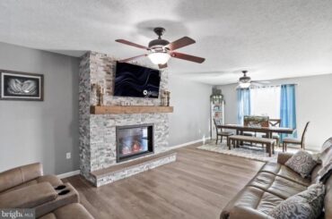 What color to paint my living room??