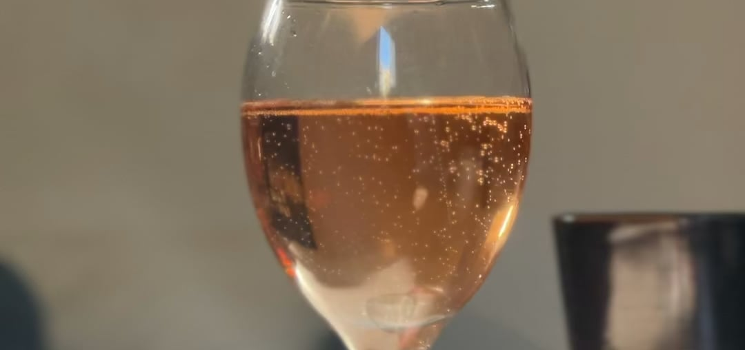 My crémant looks good today