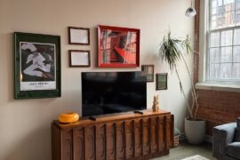 What do I put in the two white frames?