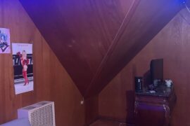 need help figuring out what to do with this corner of my room