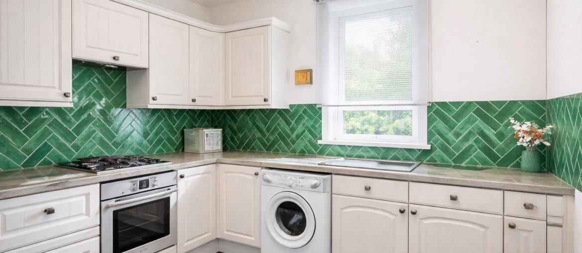 What colour cabinets would complement these tiles ?