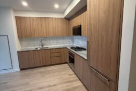 Please help me select a dining table!!