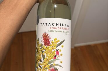 Got this cutie today, will update a review after having it!!!