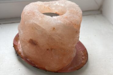 Where to put a salt lamp without ruining your stuff?